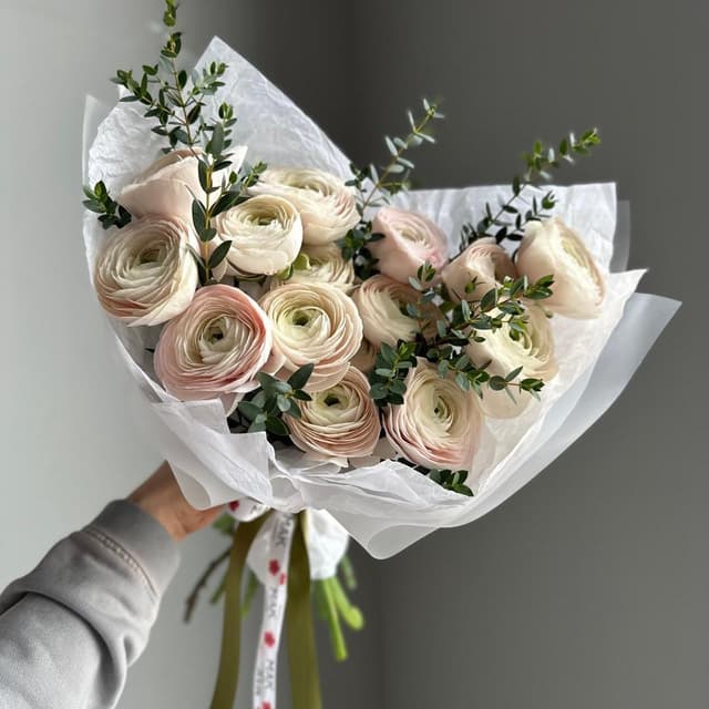 Букет #34 Ранункулюсы