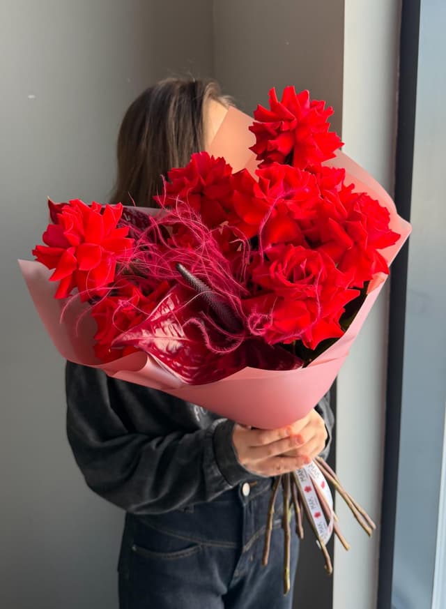 Букет #270 Розы, антуриум